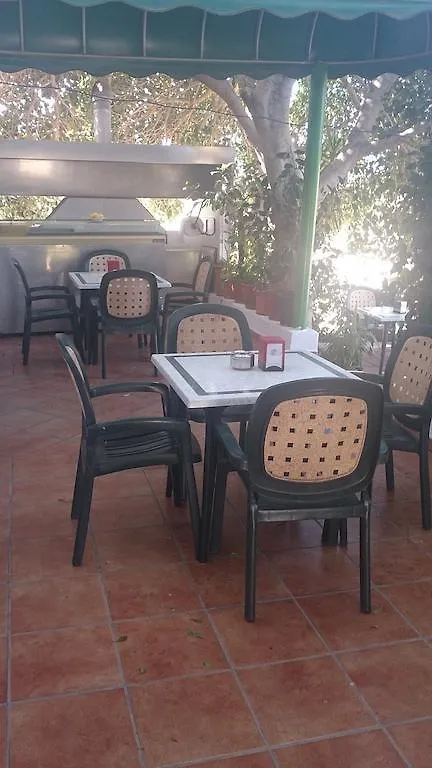 Guest house Hostal Diego'S El Pozo de los Frailes