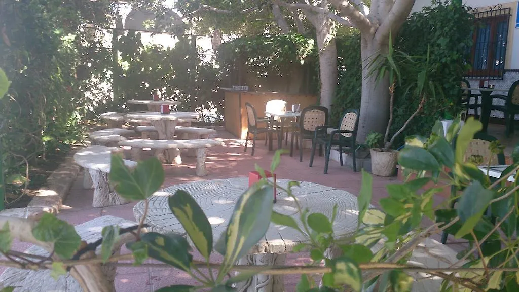 Hostal Diego'S El Pozo de los Frailes